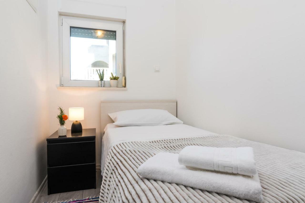 Apartment Okrug Gornji - Trogir With Sea View Εξωτερικό φωτογραφία